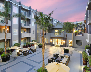 10001 Venice Blvd - Photo Thumbnail 24