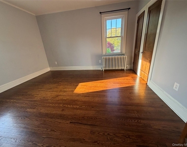 87 Colgate Avenue - Photo Thumbnail 4