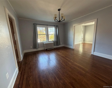 87 Colgate Avenue - Photo Thumbnail 9