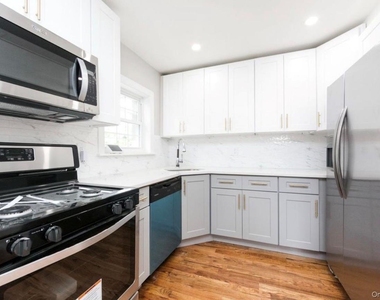 11627 134th Street - Photo Thumbnail 2