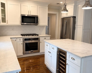 205 Meadbrook Road - Photo Thumbnail 8