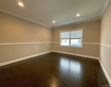 1019 Grove Street - Photo Thumbnail 20