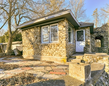 19 Innis Avenue - Photo Thumbnail 23