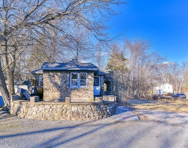 19 Innis Avenue - Photo Thumbnail 21