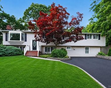 14 Branch Lane - Photo Thumbnail 5