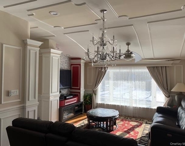 14 Branch Lane - Photo Thumbnail 1