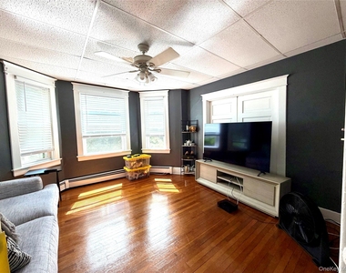 149 Fort Salonga Road - Photo Thumbnail 2