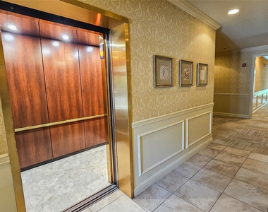 115 Canter Court - Photo Thumbnail 12