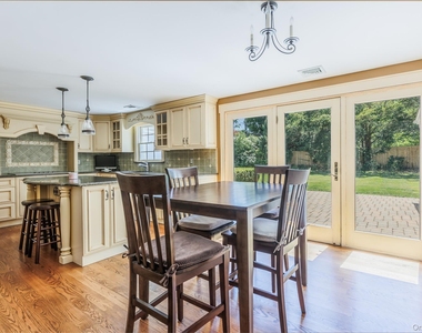 12 Rumford Road - Photo Thumbnail 7