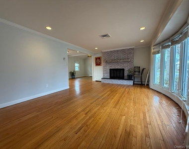 4 Edna Drive - Photo Thumbnail 1