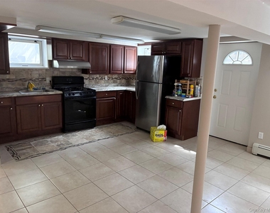 5625 136th Street - Photo Thumbnail 3