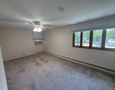 48 Eastover Drive - Photo Thumbnail 10