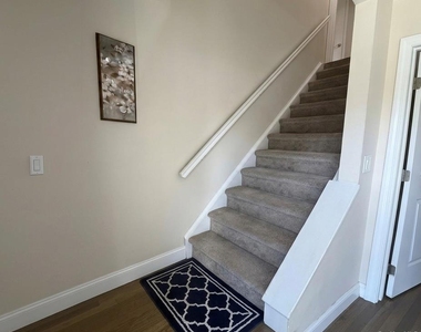 48 Eastover Drive - Photo Thumbnail 11