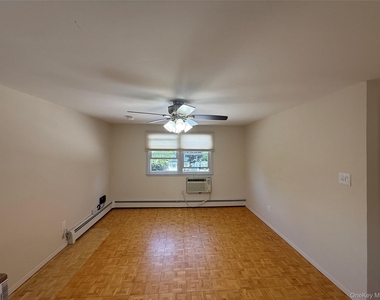 48 Eastover Drive - Photo Thumbnail 3