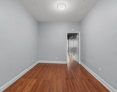 158 Willow Street - Photo Thumbnail 5