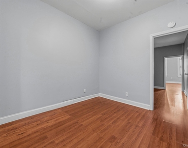 158 Willow Street - Photo Thumbnail 6