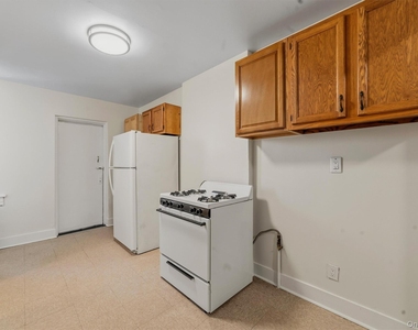 158 Willow Street - Photo Thumbnail 1