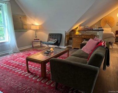 78 Duncan Avenue - Photo Thumbnail 8