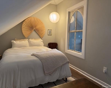 78 Duncan Avenue - Photo Thumbnail 11