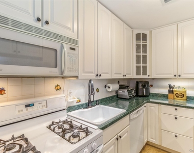 48 Pointe Cir S - Photo Thumbnail 13