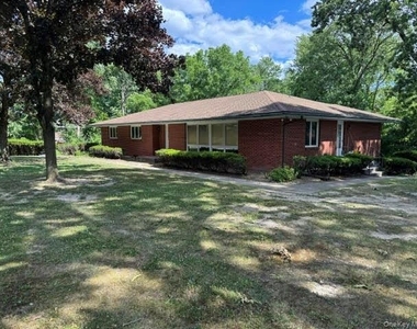 49 Chestnut Lane - Photo Thumbnail 31