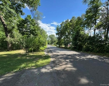 49 Chestnut Lane - Photo Thumbnail 34