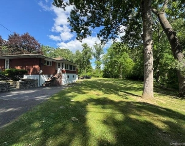 49 Chestnut Lane - Photo Thumbnail 33
