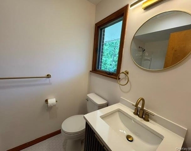 49 Chestnut Lane - Photo Thumbnail 25