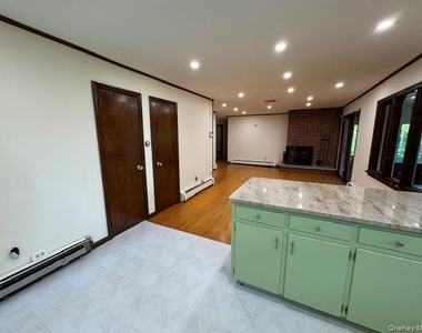 49 Chestnut Lane - Photo Thumbnail 18