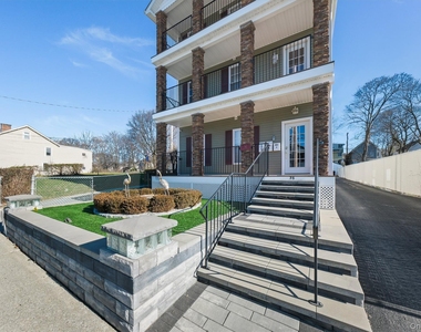 75 Albany Street - Photo Thumbnail 3