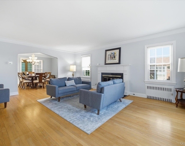 108 Muirfield Road - Photo Thumbnail 1