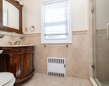 108 Muirfield Road - Photo Thumbnail 7