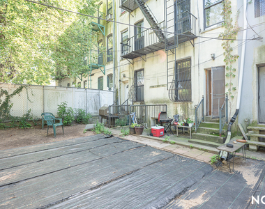 665 Central Ave - Photo Thumbnail 5