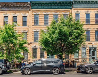 665 Central Ave - Photo Thumbnail 7