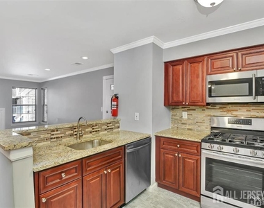 79 Crosspointe Drive - Photo Thumbnail 1