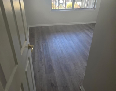 79 Crosspointe Drive - Photo Thumbnail 6