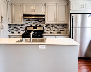 163 Rose Street - Photo Thumbnail 6
