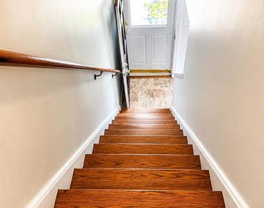 163 Rose Street - Photo Thumbnail 9