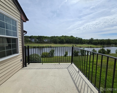 8 Glastonbury Court - Photo Thumbnail 28