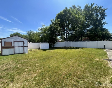 17 Raleigh Road - Photo Thumbnail 15