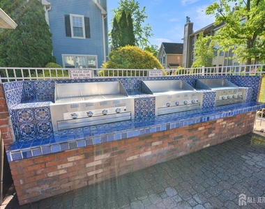 14 Lear Court - Photo Thumbnail 25