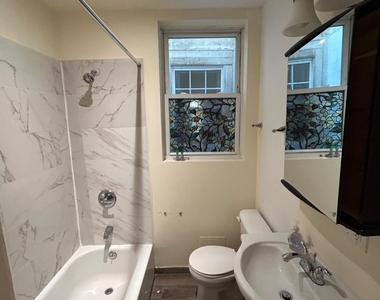 75 Lexington Avenue - Photo Thumbnail 11