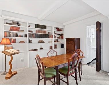350 W 57th Street - Photo Thumbnail 4