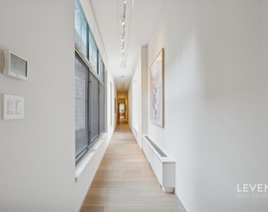 55 Warren Street - Photo Thumbnail 24
