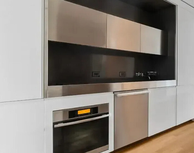 15 William Street - Photo Thumbnail 2