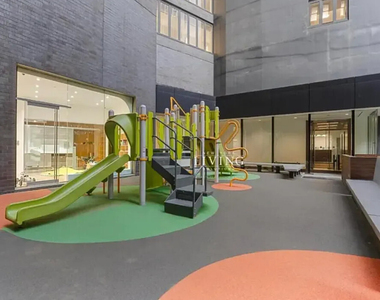 15 William Street - Photo Thumbnail 8