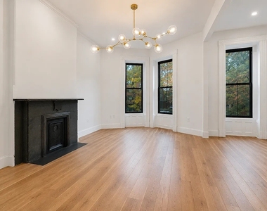 348 Lafayette Avenue - Photo Thumbnail 2