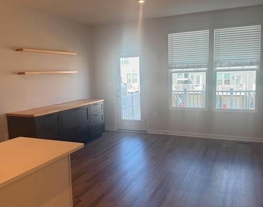 187 Anthem Street - Photo Thumbnail 7