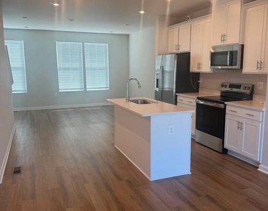 187 Anthem Street - Photo Thumbnail 6