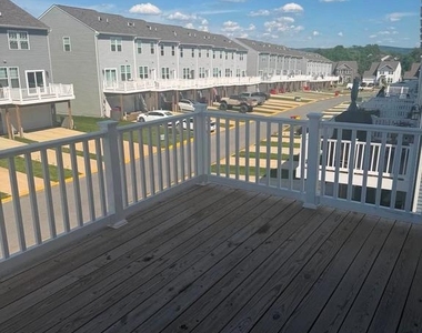 187 Anthem Street - Photo Thumbnail 11